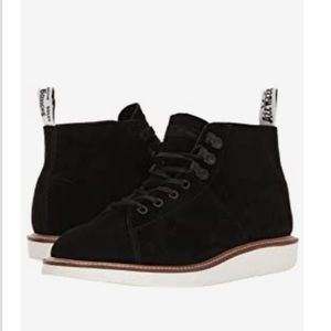 Dr. Martens-Lesley-black leather suedes/white soles--RARE FIND!-7/8 ONLY 2 LEFT!